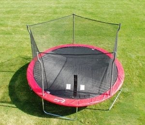 Trampoline in red and black
