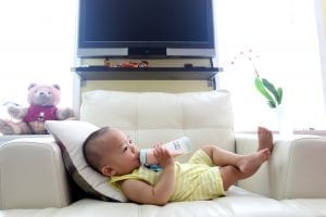 best baby bottles - Playtex baby bottles have been around for a long time now, thus there’s no doubt that it’s one of the best baby bottles in the market. The angle of the baby bottle shape makes it comfortable to hold.