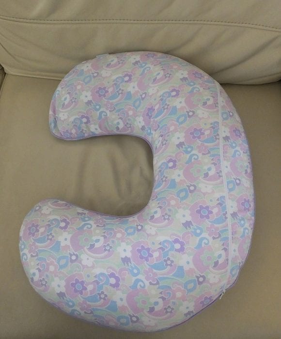 Best Nursing Pillows Comfort Breastfeeding FamilyHype