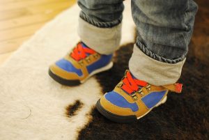 Cute toddler shoes. Choosing your child’s shoes can be challenging, your task will be made easier with these tips so finding the perfect pair of baby shoes for your new walker will be made easier. Baby footwear also makes for great items to put on a baby registry.