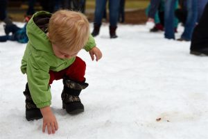 The best ice skates for kids provide superior support. Find ice skates for the comfort of your kids.