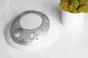 baby sound machine: Homedisc is a sound machine that produces white noises for baby. Love this sound baby machine