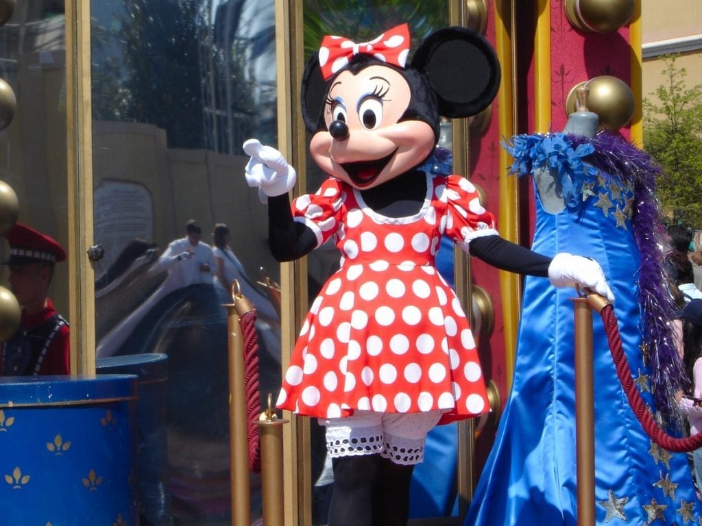 Check out gift cards for the The Melissa Doug Minnie Mouse activity set. It's minnie mouse! Melissa Doug has some great Minnie Mouse toy series like the Disney's Minnie Mouse Magnetic Dress-Up Wooden Doll Pretend Play. You can get some good promo for this melissa doug actitvity set like free shipping
