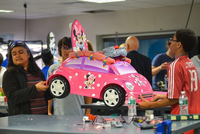 Whether your child likes disney minnie mouse plush stuffed animal or art crafts or minnie mouse minnie happy helpers pet carrier, what important is they are happy with your choice and enjoying it. Some kids preferred a ride on car like this Minnie Mouse version. While other kids preferred minnie's happy helpers singing or bowtique cash register or minnie mouse mini necklace activity.