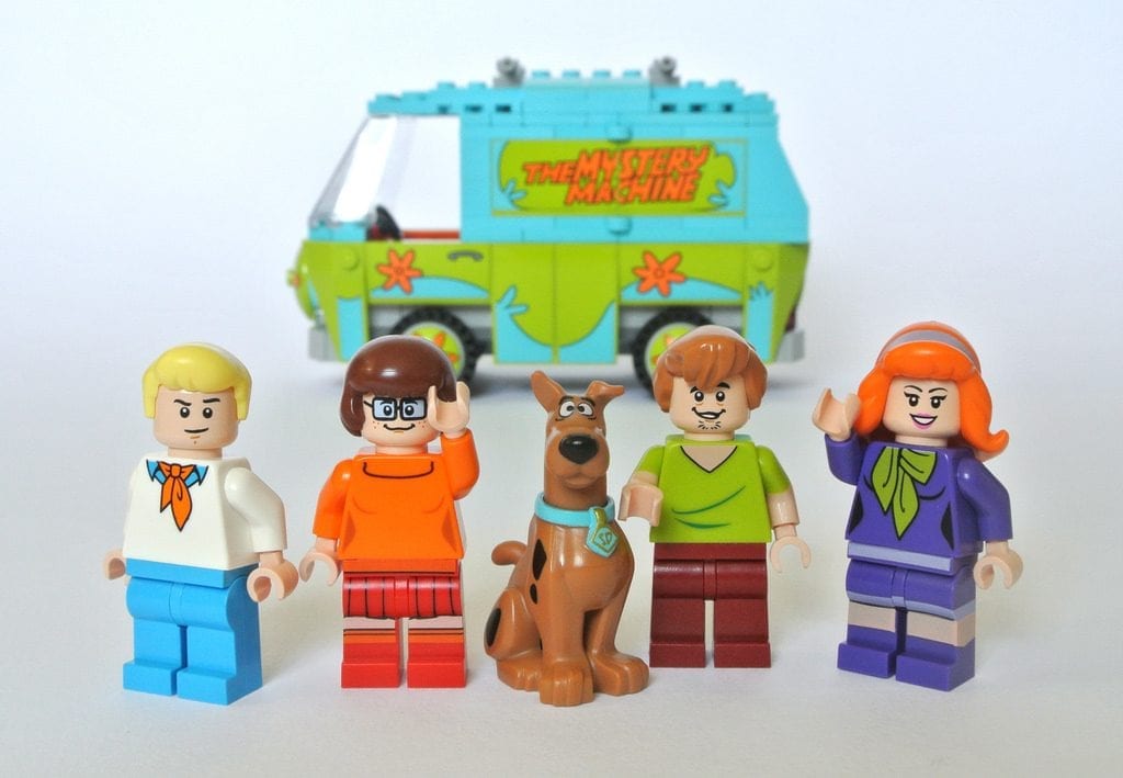 Scooby Doo Playsets The party always came across some enigma with an apparent supernatural origin. But when the amateur detectives dug deeper, Scooby and friends discovered that the mystery had a human genesis. 