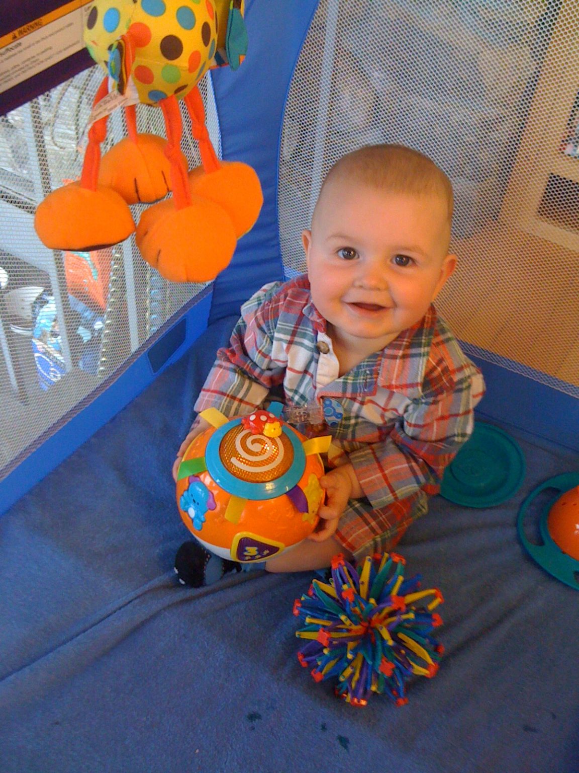 Best Baby Playpens Top Playards For Babies Family Hype