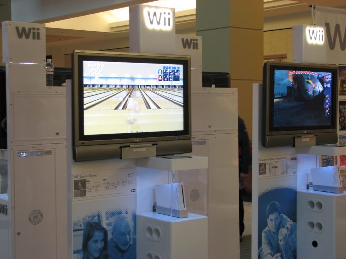display tv in the store