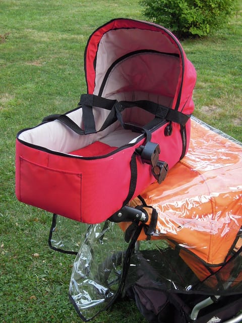 Bassinet - a stroller that can be converted to bassinet