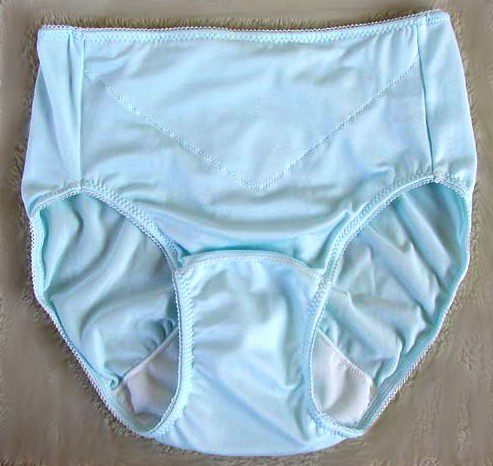 underpants are ideal for women who just gave birth.