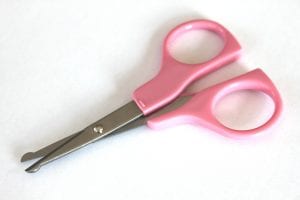 The Scissors For Kids Hands. Pink scissors are designed with the best grip for little hands, making these scissors the best option for young children's crafting adventures. Crafted with safety in mind, these scissors feature rounded edges, ensuring peace of mind for all parents and caregivers. This scissor is very lightweight to use.