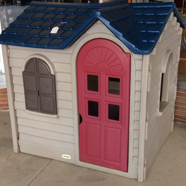Best Playhouses For Children Family Hype