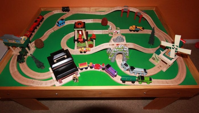 imaginarium metroline train table