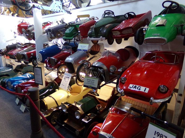 motorized pedal car