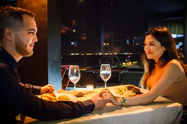 romantic date nights for a pregnant couple goes a long way
