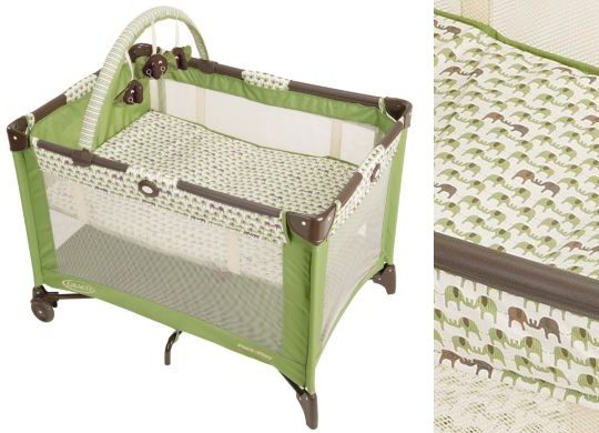 mini Graco portable crib pack n play is one of the best for babies.