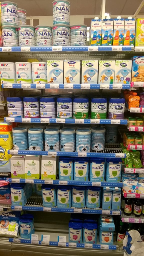 different brands of organic formula and normal formula