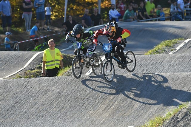 BMX Race Bike: Kids racing using bmx bikes. If your child is into extreme sports, and they’re old enough to handle a bike and know the consequences, buying them BMX bikes can be a good move. This is a competitive sport involving freestyling, dirt jumping, and tricks. It’s a sport that’s meant for older children. These are rugged, sturdy race bikes that your kid will love. There are many options when it comes to BMX bikes. In addition to being a regular bike that your kid can use to travel and race bikes in general, excel in the dirt. However, if you are looking to get more access to many brands and good deals on BMX racing bikes, you can consider buying online. To give you an idea, we made a list of the highly-rated BMX racing bikes from Amazon, and we included a brief description for each race bike. You can also continue reading to see our top picks and learn more FAQs on BMX racing bikes.