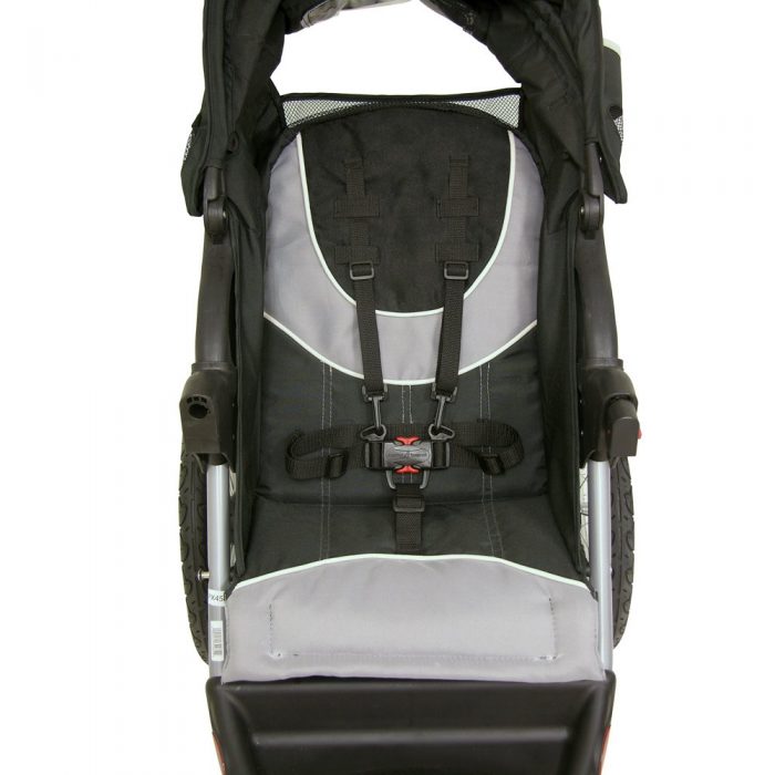 Baby Trend Expedition Jogger Stroller has an easy compact fold feature, convenient for easy storage and stroller travel.
