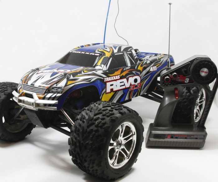 rc cars that go 30 miles per hour