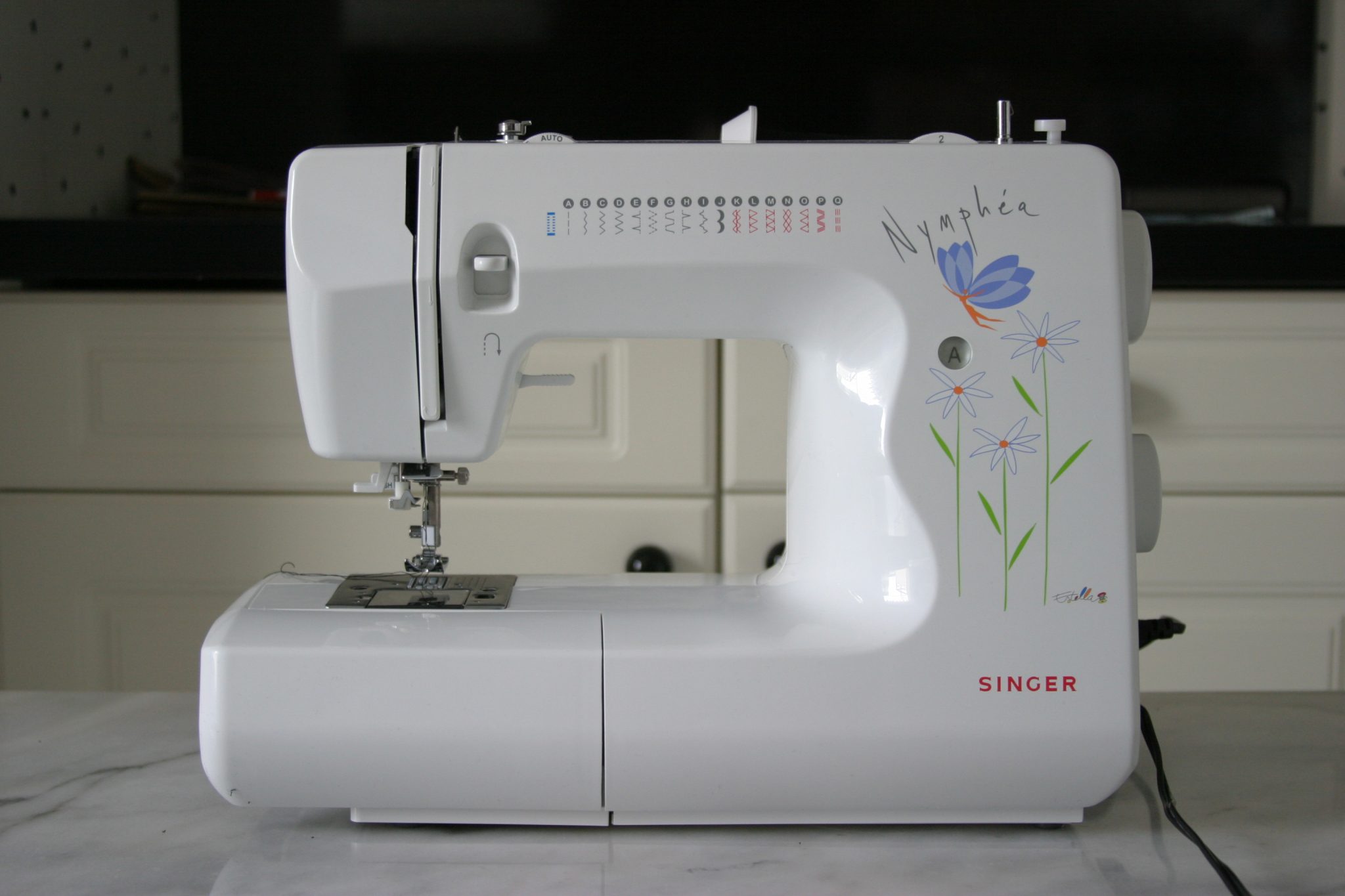What You Need To Know About The Best Mechanical Sewing Machine Family
