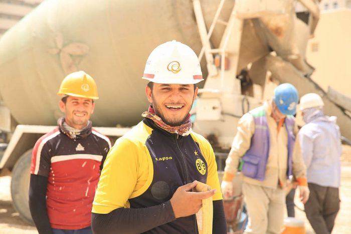 Read about lunch boxes for construction workers and find out the best lunchbox for workers in construction. Construction workers do heavy-duty work and that is why they need a reliable and best lunch box. Let's look at the best lunchbox for construction workers.
