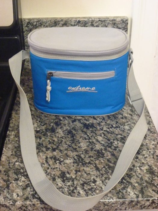 A good lunchbox for construction workers. Check out features of construction workers lunch boxes. A cooler bag serves its purpose. This might be the best lunchbox for construction workers