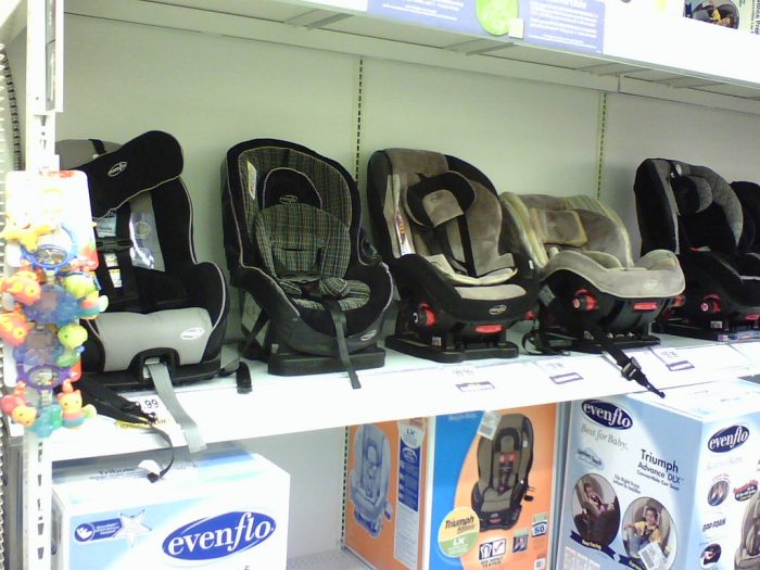 in the photo are different car seat products. You can buy a car seat in many baby stores. It is important to buy the right car seat to ensure the safety and protection of every kid.