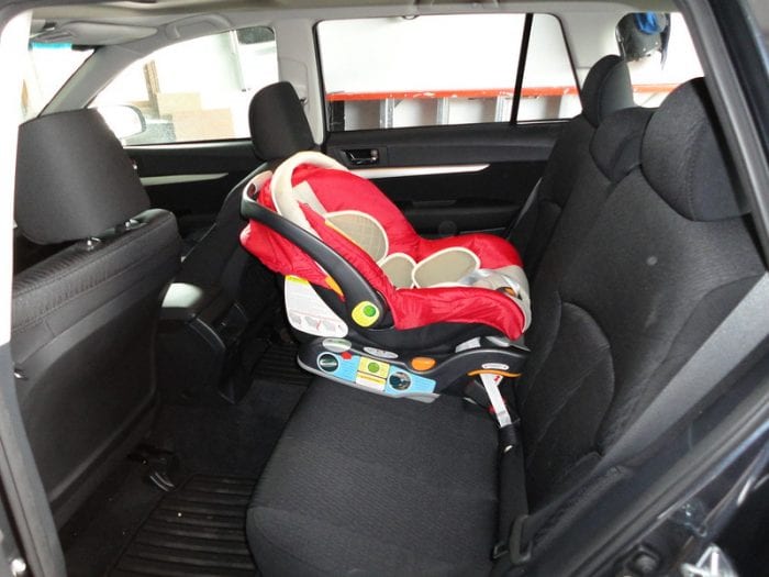 The brand is famous for its high quality and affordable baby essentials. The infant car seat has received positive feedbacks from verified customers online, and it is touted as a reliable car seat, especially during accidents and crashes. 