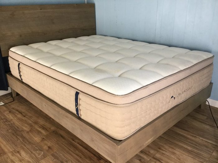 The best cheap mattress you can find for you and your family to try at home.