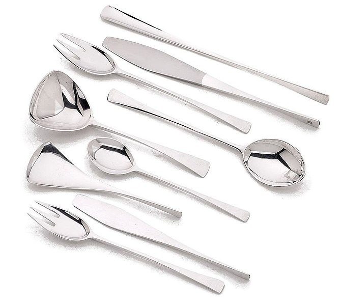 This is the modern silver set of flatware. Silver flatware set is composed of knives, spoons, and even forks set.