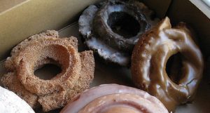 Donut air fryer recipes to try at home, snacks for family.