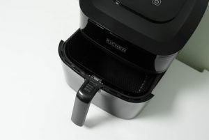A black air fryer: the best air fryer among any air fryer for frying turkey