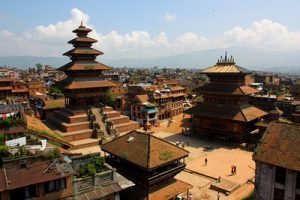 There are lots of temples. The roofs have strange design compared to the usual roof. 