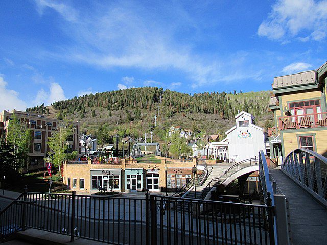 There is mini park in front of the hill.