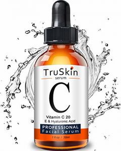Over time, vitamin C can help smooth out skin wrinkles and for them to appear less noticeable.