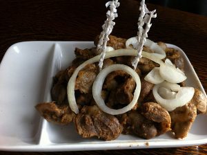 air fried gizzards are so tasty and tender. you can add toppings to gizzards like onions to make it more presentable and delicious. 