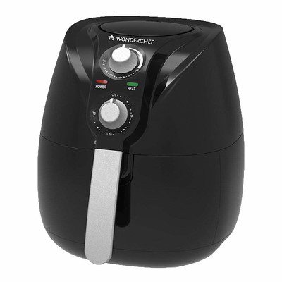 A black air fryer to cook tasty dishes at home
