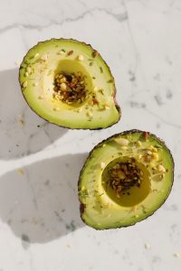 A detailed guide for making air fried avocados.