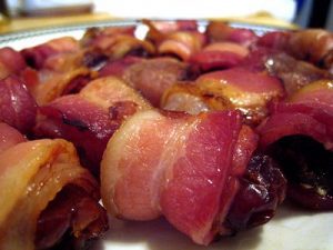 Cooking a delicious bacon wrapped dates in your air fryer. This recipe for your favorite bacon wrapped combines with your choice of cheese, and the bacon wrapped dates is genuinely crispy. For a Christmas celebration, they are delectable and really simple to prepare.