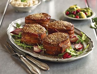 filet mignon wrapped in bacon