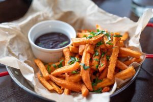 Delicious looking and tasting fries with the help of vegan air fryer cookbook.