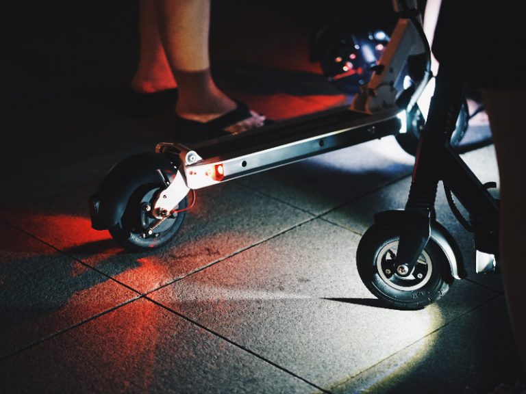 A Guide To Fun And Safe Night Scooter Ride