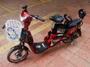 Basket for scooter