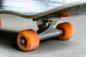 A zoomed picture of a skateboard wheels. 