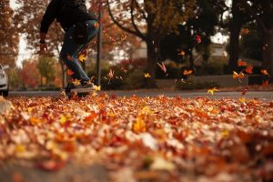 electric skateboard skater