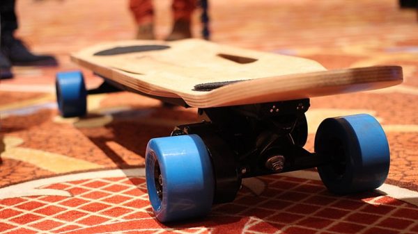 electric skateboard