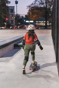 Enjoying an electric skateboard: Electric skateboard is an incredible rush to fly through traffic and climb hills with ease; once you get the hang of electric skateboard, you won't even notice being back.