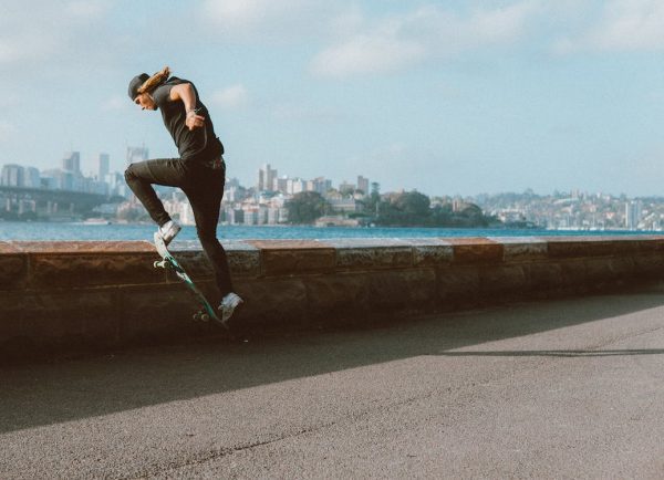 Understanding how to enhance your ride with stunts on an e-skateboard