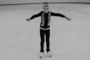 Ice skates for kids should best ensure safety, comfort, and long-lasting enjoyment.